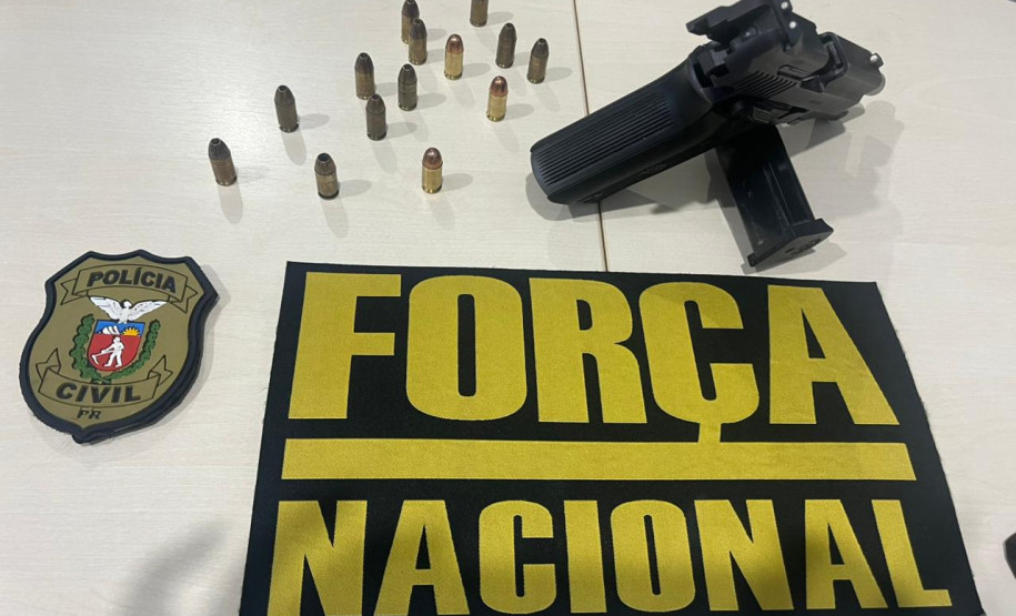 PCPR e Força Nacional cumprem mandado de busca e apreensão em Cruzeiro do Oeste