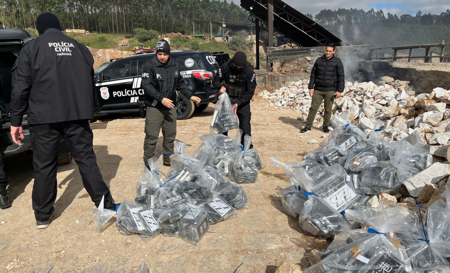 PCPR incinera maior carga de cocaína já apreendida em Curitiba