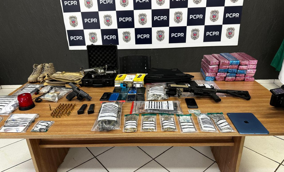 PCPR prende três pessoas em operação contra grupo armado em Foz do Iguaçu