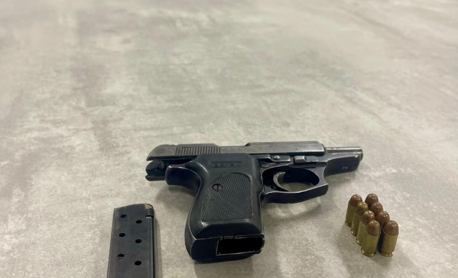 PCPR e PMPR prendem homem e apreendem armas de fogo em Pato Branco