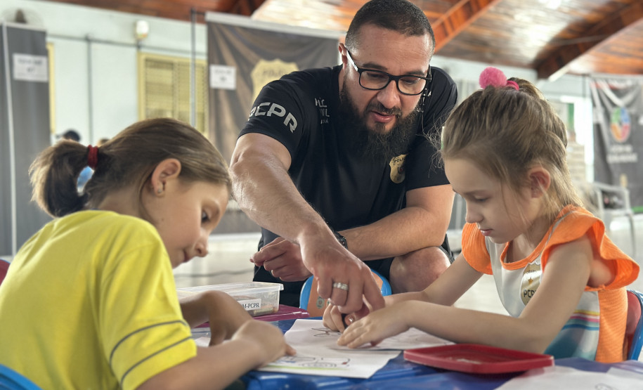 PCPR na Comunidade leva serviços de polícia judiciária a São Jerônimo da Serra e Cornélio Procópio