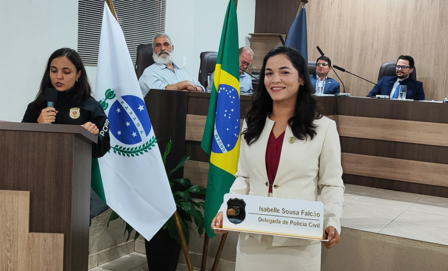 PCPR realiza solenidade de transmissão de titularidade em delegacia de Iretama