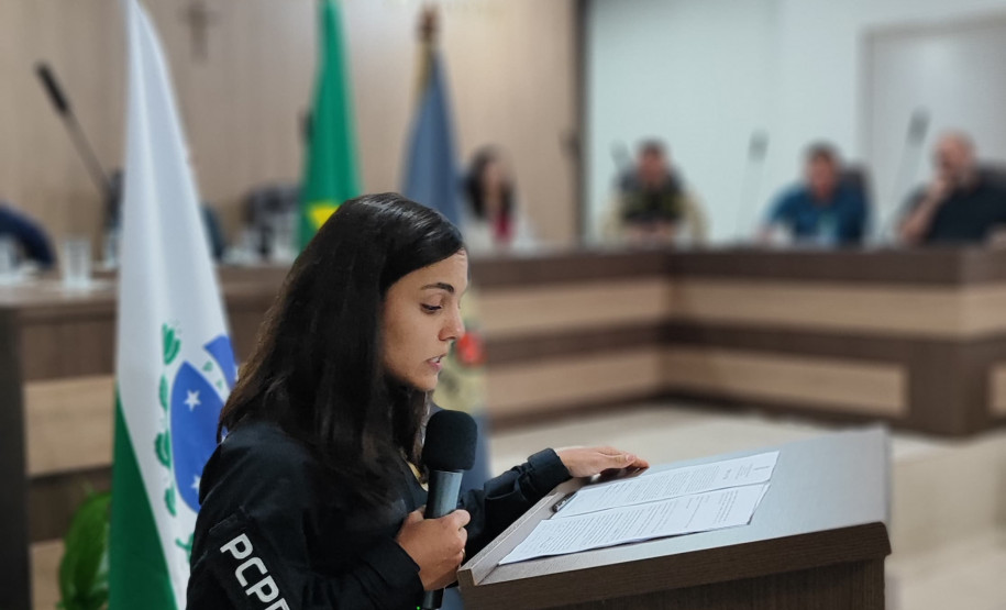 PCPR realiza solenidade de transmissão de titularidade em delegacia de Iretama