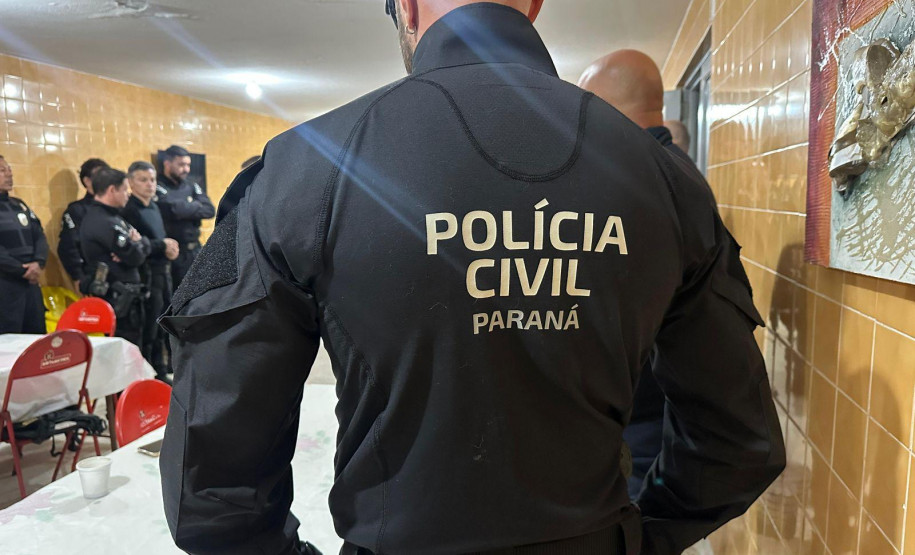 PCPR prende cinco investigados por fraudes na locação de veículos para envio ao Paraguai