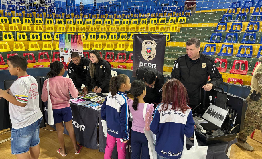 PCPR na Comunidade realiza mais de 2,1 mil atendimentos em Assis Chateaubriand e Umuarama