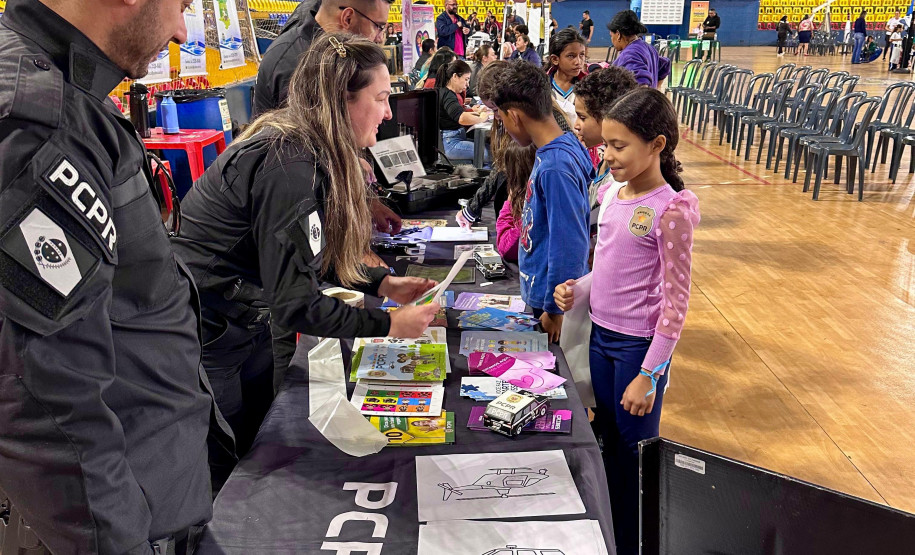 PCPR na Comunidade realiza mais de 2,1 mil atendimentos em Assis Chateaubriand e Umuarama