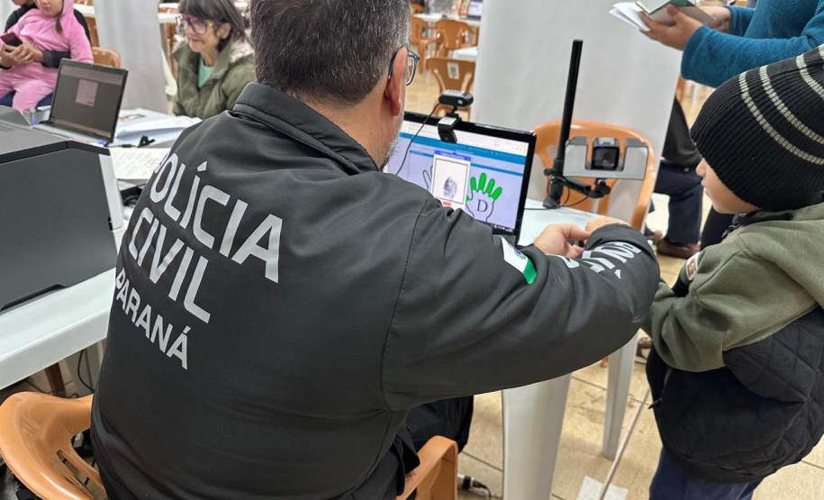 Com sistema ágil, Paraná já emitiu 2 milhões de Carteiras Nacionais de Identidade