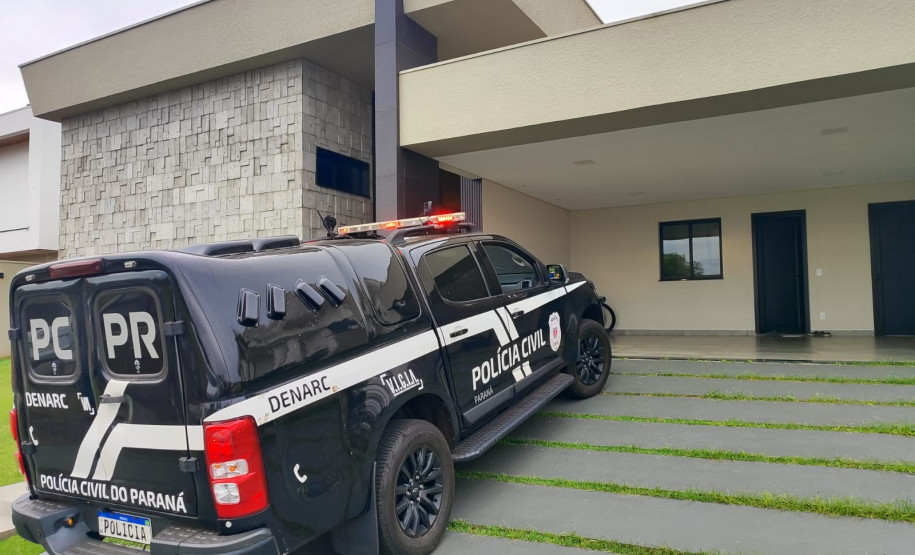 PCPR prende três homens por tráfico de drogas e lavagem de capitais, e bloqueia casa de luxo em Foz do Iguaçu
