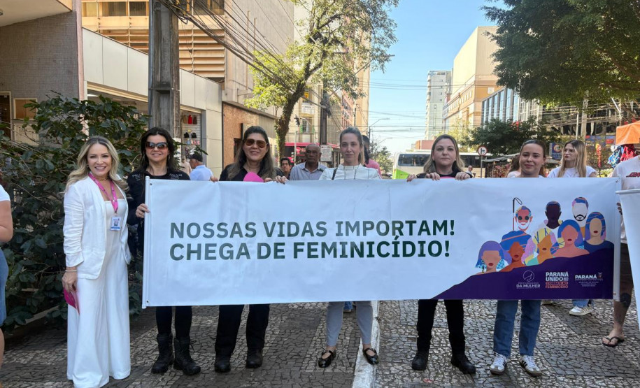 PCPR marca presença na Caminhada do Meio-Dia contra o feminicídio