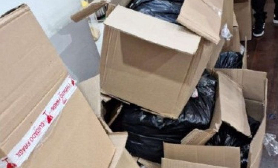 PCPR apreende 327 quilos de maconha gourmet e prende três pessoas por tráfico