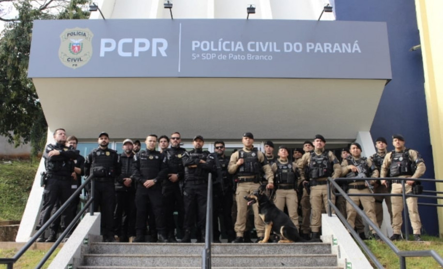 PCPR e PMPR prendem dois indivíduos por tráfico de drogas em Pato Branco