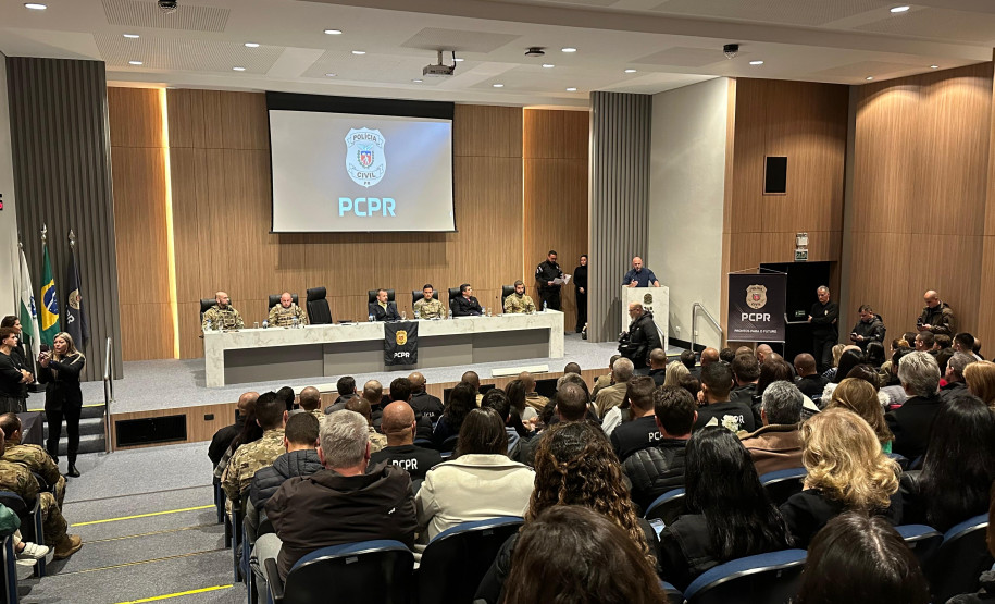 PCPR forma 15 operadores no IX Curso de Operações Táticas Especiais