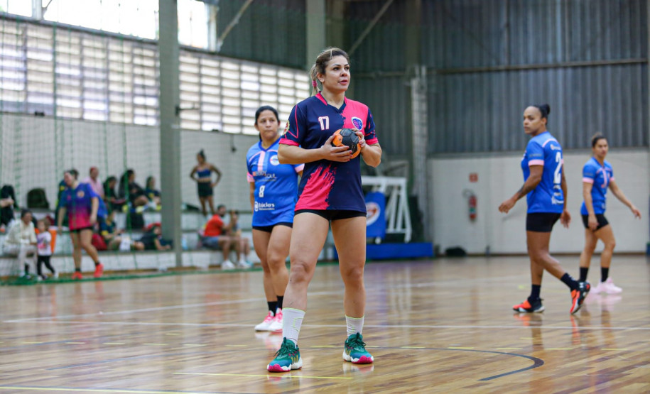 Servidora da PCPR é convocada para a Seleção Feminina Brasileira de Handebol Master