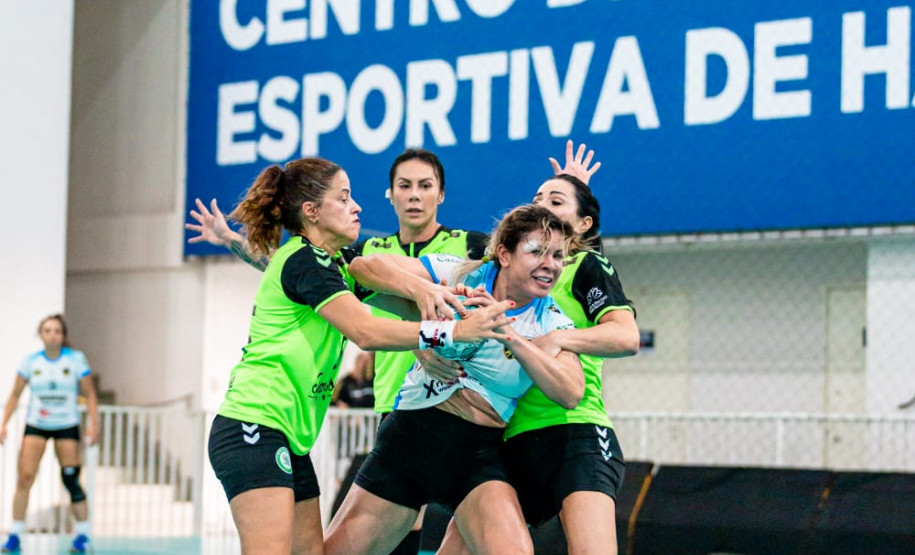 Servidora da PCPR é convocada para a Seleção Feminina Brasileira de Handebol Master