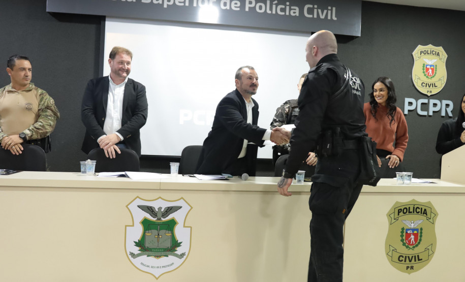 PCPR forma sete condutores em Curso de Operações Policiais com Cães