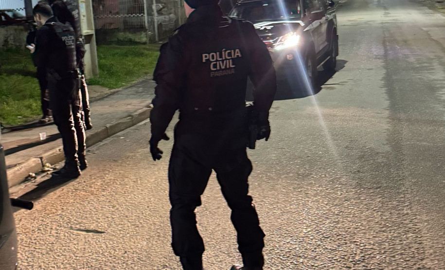 PCPR apreende adolescente investigado por atear fogo em homem em Piraquara