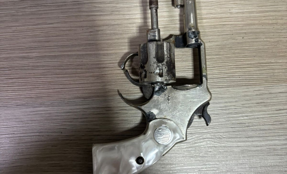 PCPR prende homem em flagrante por posse ilegal de arma de fogo em Pitanga