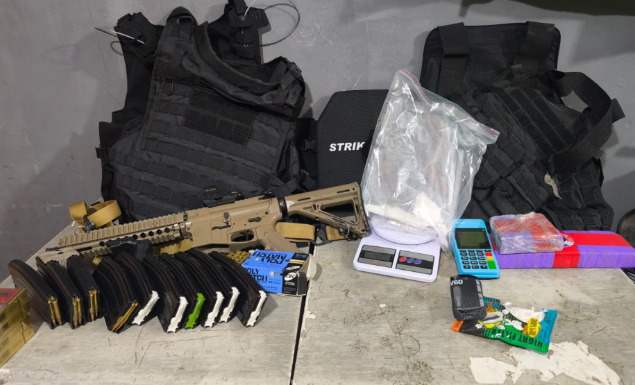 PCPR prende dois homens em flagrante e apreende diversos itens em Piraquara