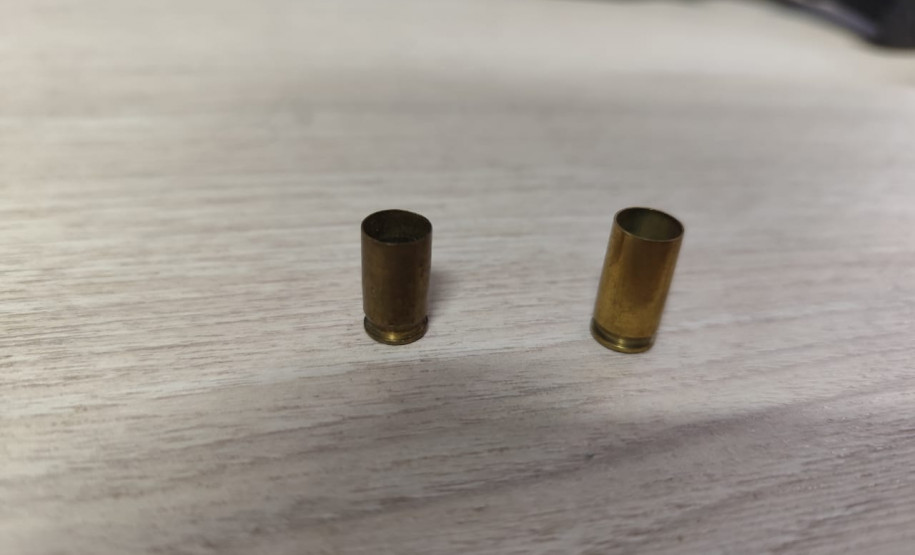 PCPR cumpre mandado de busca e apreensão devido a venda ilegal de armas de fogo em Rolândia