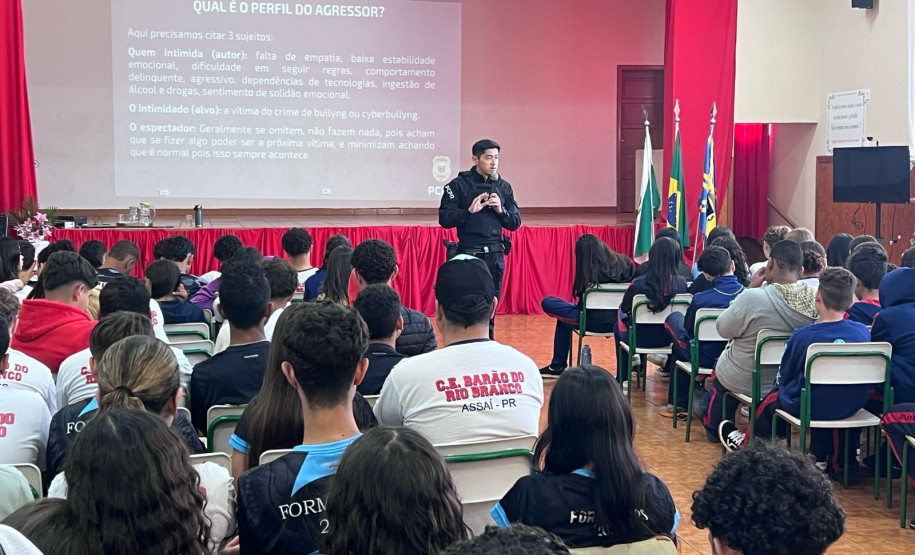 PCPR realiza palestra sobre violência contra mulher em Assaí