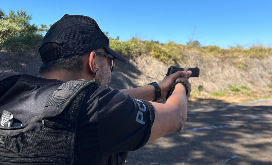 PCPR realiza treinamento de tiro em Mamborê