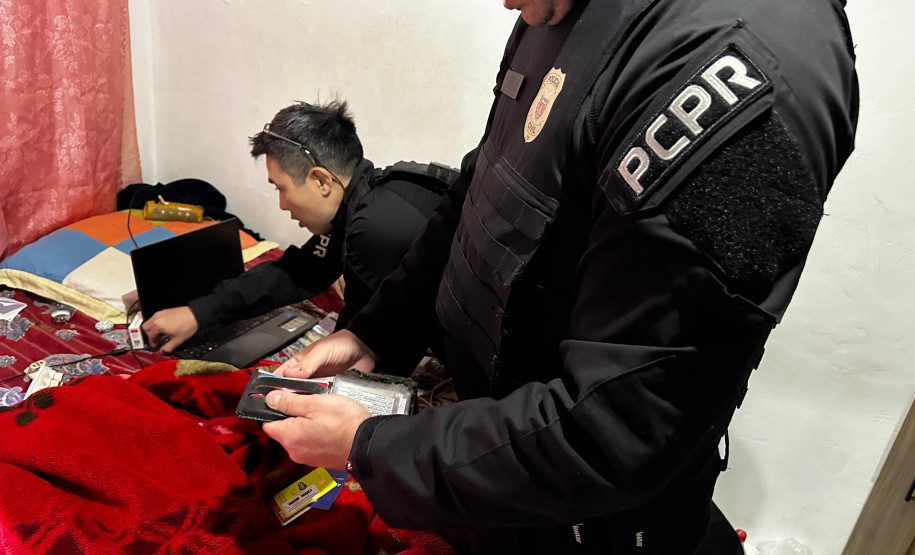 PCPR prende sete suspeitos por esquema de fraudes com cartões de crédito em Londrina