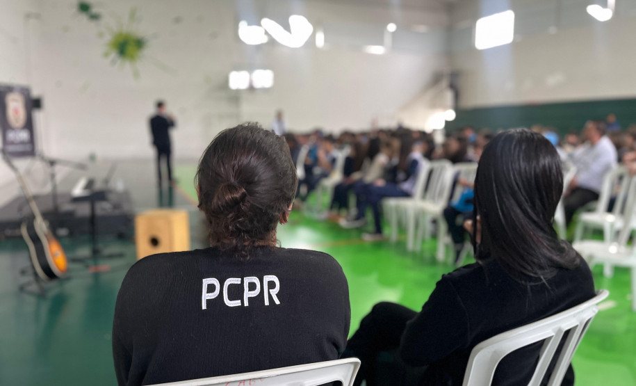 PCPR realiza palestra em combate ao bullying e cyberbullying em Colégio Adventista do Boa Vista