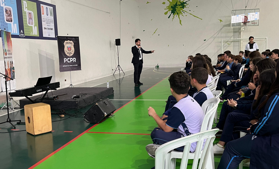PCPR realiza palestra em combate ao bullying e cyberbullying em Colégio Adventista do Boa Vista