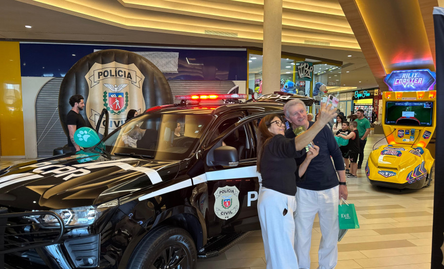 PCPR na Comunidade atende mais de 1,7 mil pessoas em evento de combate aos crimes ambientais em Curitiba