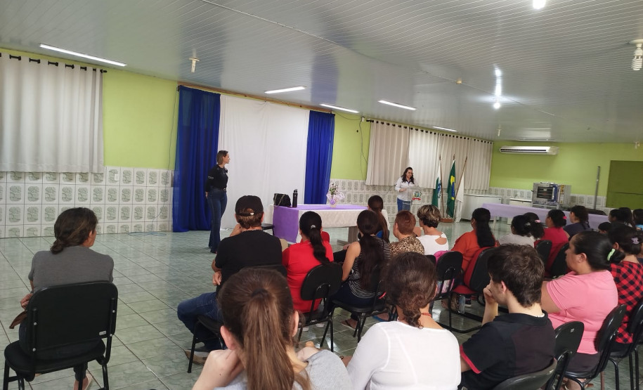 PCPR realiza palestra sobre prevenção à violência doméstica em São Jorge do Oeste
