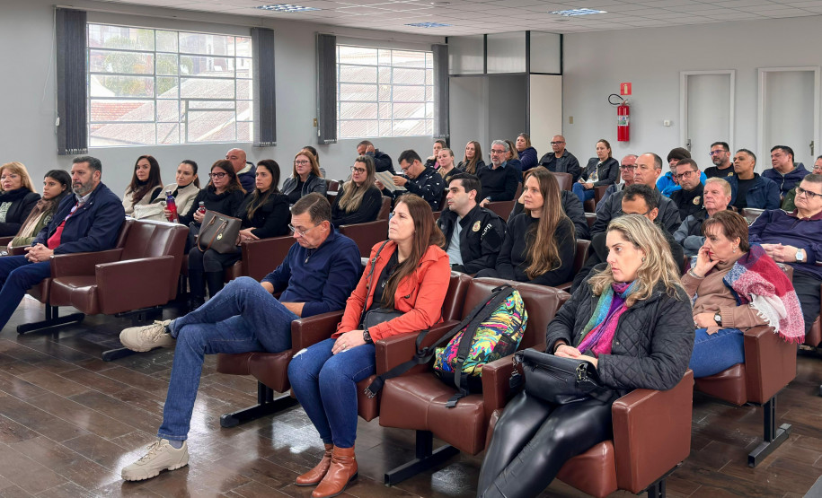 PCPR realiza treinamento em repressão ao mercado ilegal de bebidas alcoólicas em Curitiba