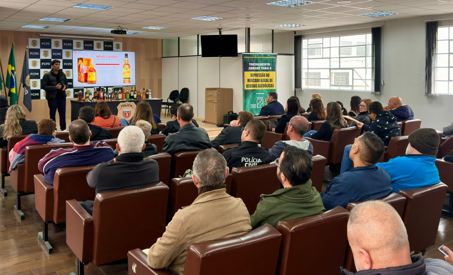PCPR realiza treinamento em repressão ao mercado ilegal de bebidas alcoólicas em Curitiba