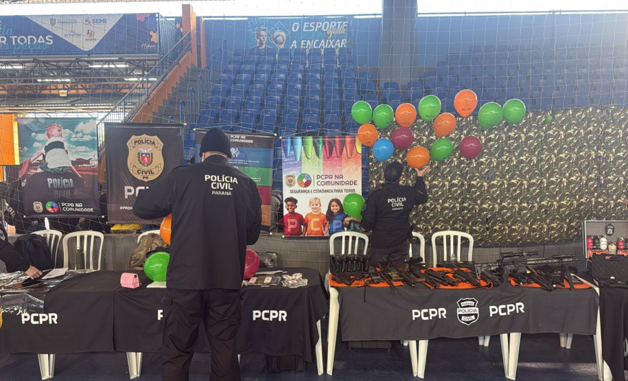 PCPR na Comunidade realiza mais 3 mil atendimentos em Castro e Paranaguá