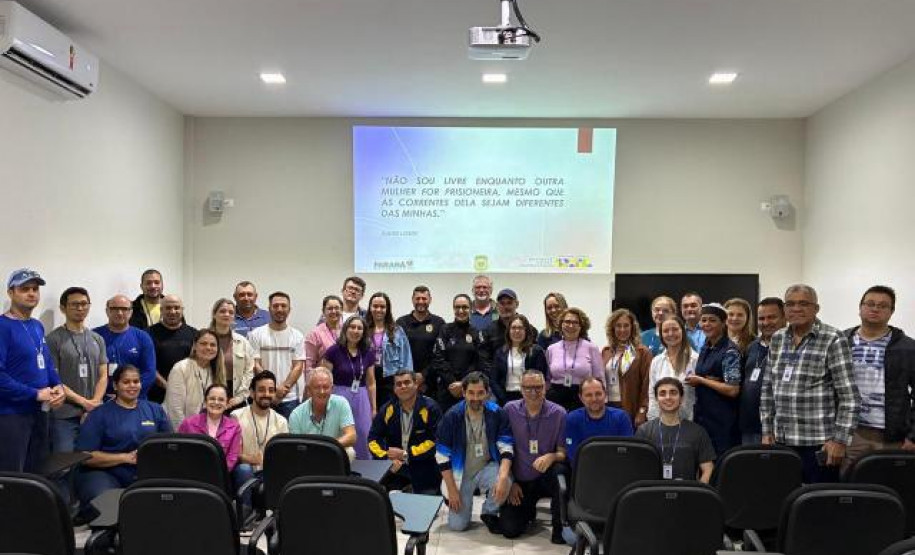 PCPR realiza palestras preventivas sobre violência contra a mulher em alusão ao Agosto Lilás em Foz do Iguaçu