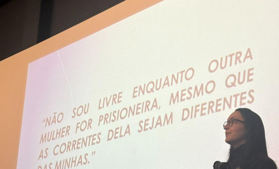 PCPR realiza palestras preventivas sobre violência contra a mulher em alusão ao Agosto Lilás em Foz do Iguaçu