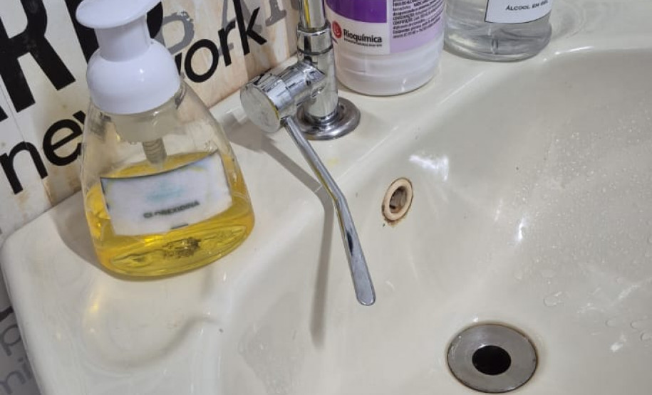 PCPR prende duas pessoas por exercício ilegal da medicina e outros crimes em Curitiba