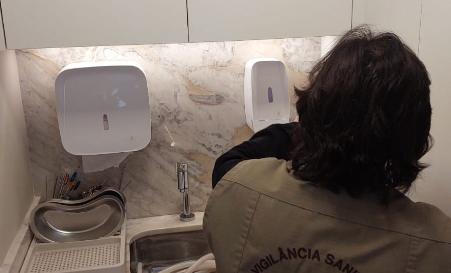 PCPR prende duas pessoas por falsificação de medicação e desobediência na Capital