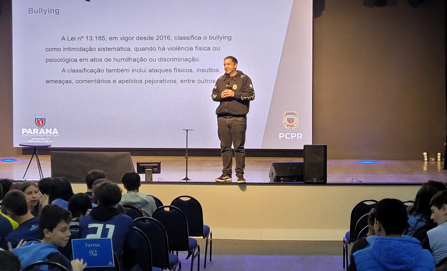 PCPR realiza palestra sobre crimes virtuais em Colégio Adventista de São José dos Pinhais