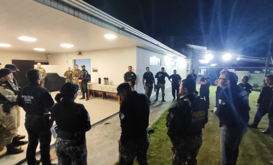 PCPR e PMPR prendem sete pessoas durante operação voltada ao combate de diversos crimes em Mariluz