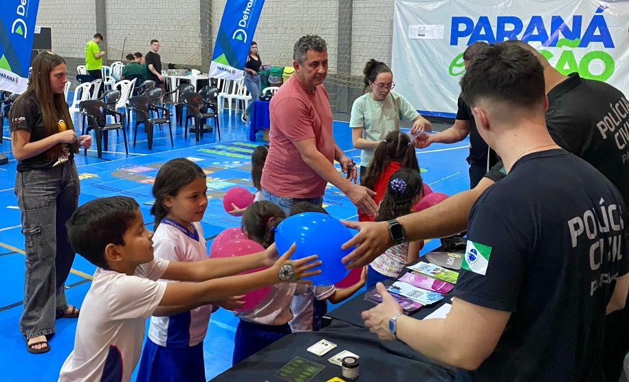 PCPR na Comunidade realiza mais de 2,4 mil atendimentos durante edições em Medianeira e Cambará