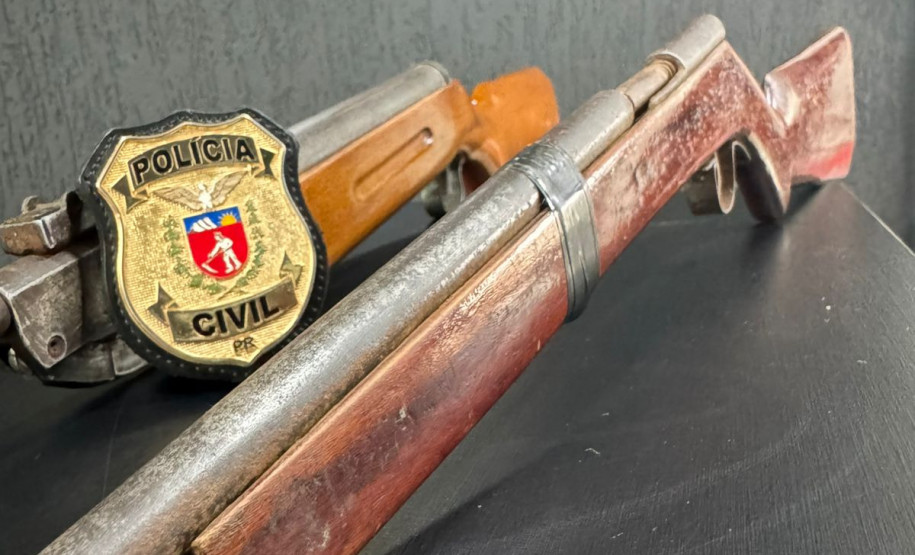 PCPR apreende duas espingardas durante cumprimento de mandado em Campo Mourão