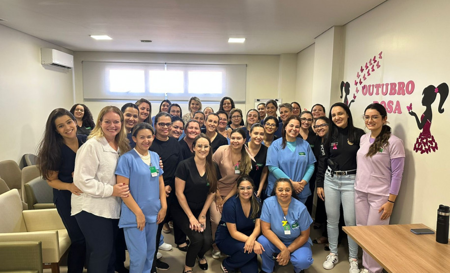 PCPR realiza palestra sobre prevenção à violência e promoção da saúde da mulher no Outubro Rosa