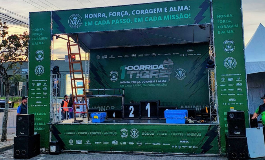 1ª Corrida Noturna do TIGRE celebra 35 anos da unidade e reúne 2,5 mil pessoas em São José dos Pinhais