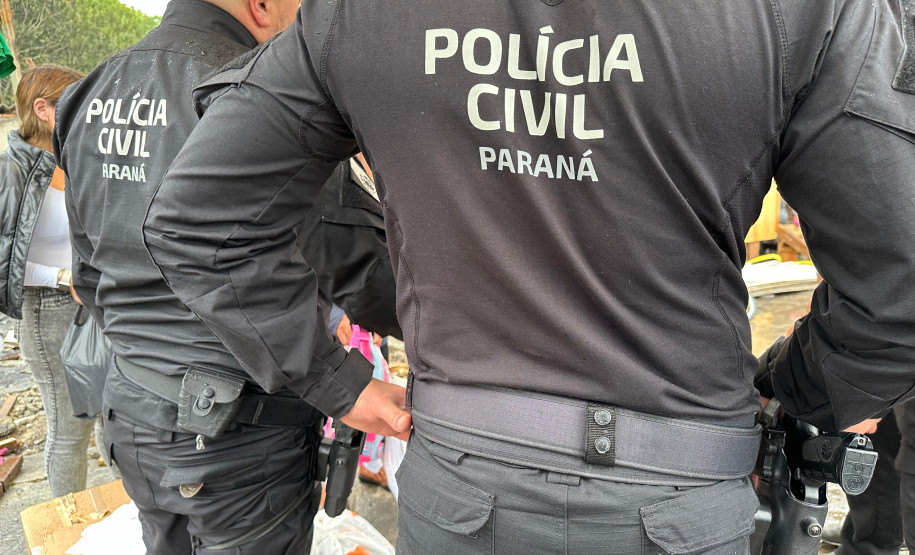 PCPR entrega de 21 cestas básicas, roupas, brinquedos e doces para famílias de Campo Largo