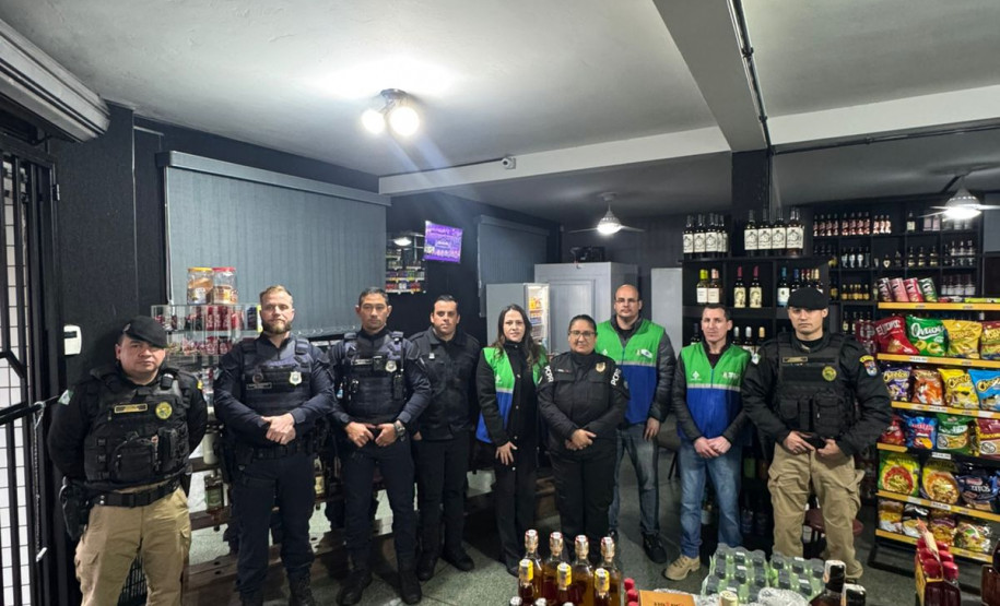 PCPR realiza operação de fiscalização de bebidas com indícios de falsificação em São José dos Pinhais