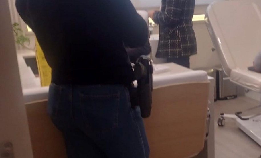 PCPR, VISA e CRM prendem homem por exercício ilegal da medicina e homicídio na Capital