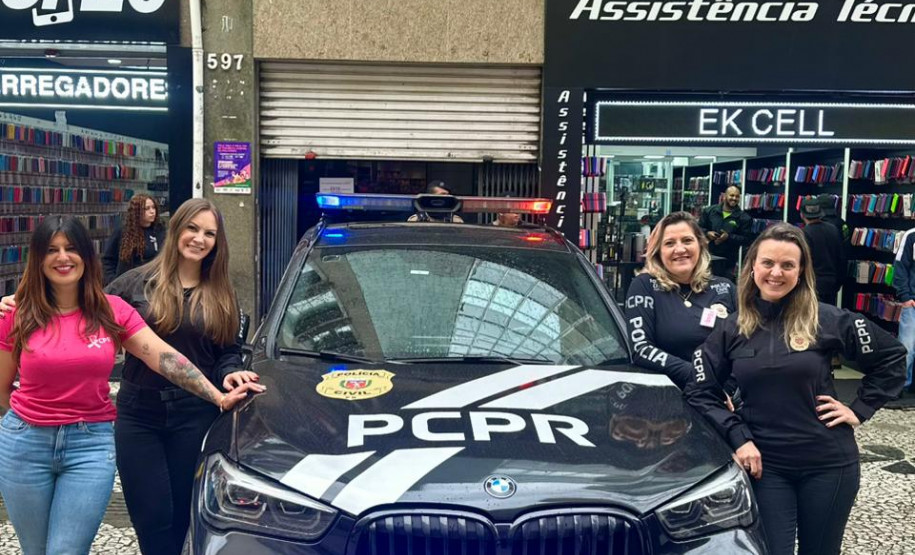 PCPR participa de caminhada em alusão ao Outubro Rosa em Curitiba