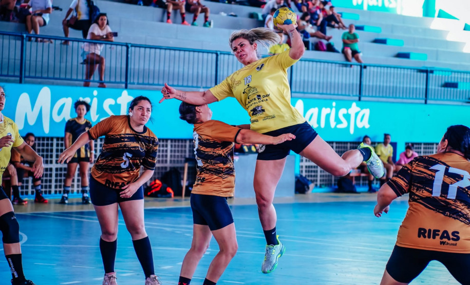 Policial Civil é campeã da IV Copa América de Handebol Master ocorrida no Paraguai