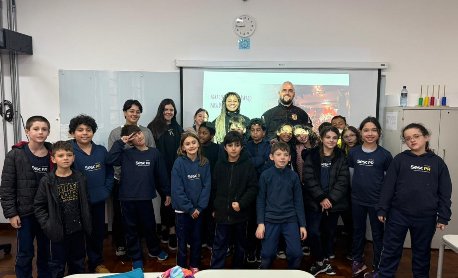 PCPR ministra palestra sobre racismo em Colégio no Centro de Curitiba