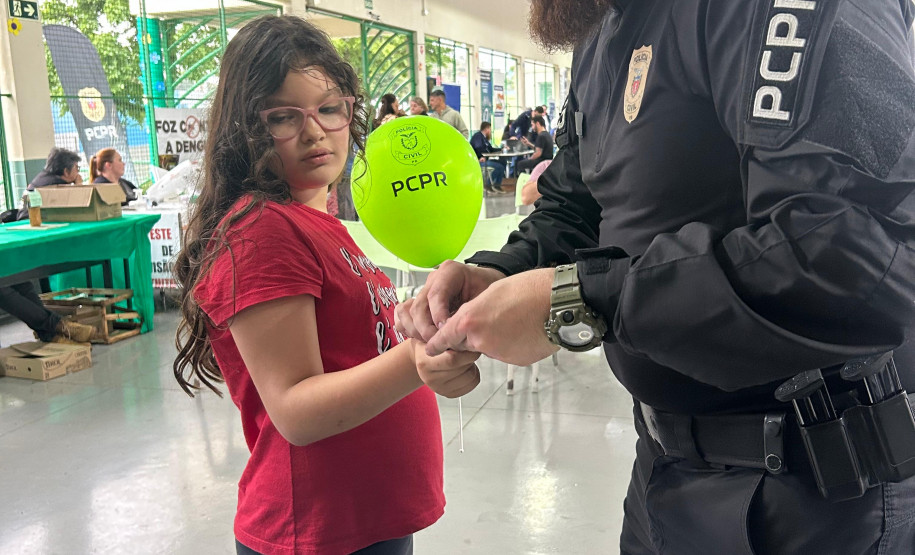 PCPR na Comunidade leva serviços a mais de 1,8 mil pessoas em Foz do Iguaçu